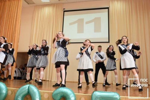 В школе № 1 Камских Полян прозвенел последний звонок