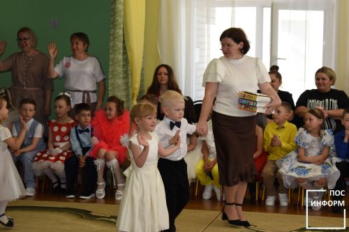 В детском саду «Золотая Рыбка» прошел выпускной вечер
