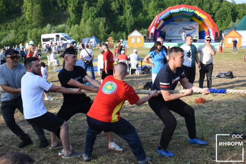 «Сабантуй-2025» в Камских Полянах: праздник единства, традиций и благодарности