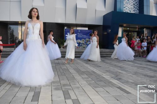 Праздник любви: как Камские Поляны отметили «День семьи, любви и верности»