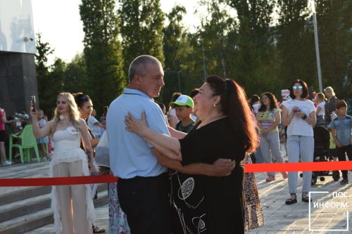 Праздник любви: как Камские Поляны отметили «День семьи, любви и верности»