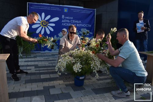 Праздник любви: как Камские Поляны отметили «День семьи, любви и верности»