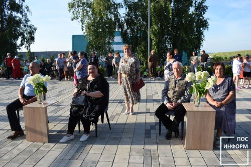 Праздник любви: как Камские Поляны отметили «День семьи, любви и верности»