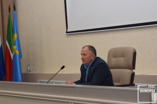 В администрации Камских Полян состоялась встреча Совета ветеранов (пенсионеров) с главой