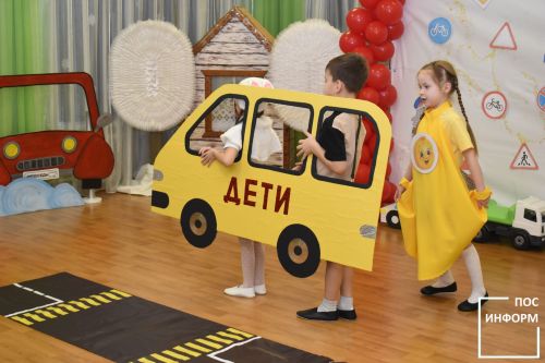 В детском саду «Огонек» Камских Полян состоялась Зональная конференция «Безопасность дорожного движения — всей семьей»