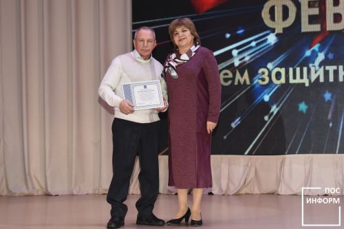 ✅День защитника Отечества отпраздновали в Камских Полянах концертом