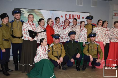 ✅День защитника Отечества отпраздновали в Камских Полянах концертом
