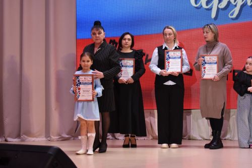 В камских Полянах состоялось торжественное открытие года «Патриотизма и единства»