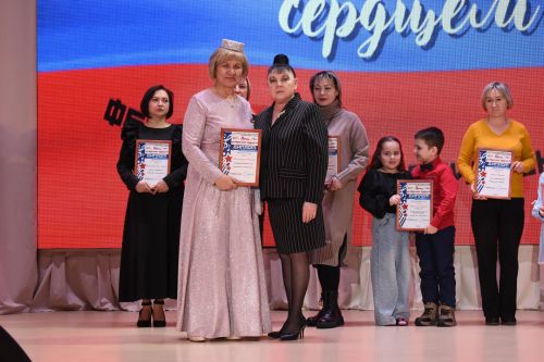 В камских Полянах состоялось торжественное открытие года «Патриотизма и единства»