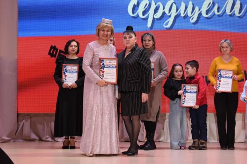 В камских Полянах состоялось торжественное открытие года «Патриотизма и единства»