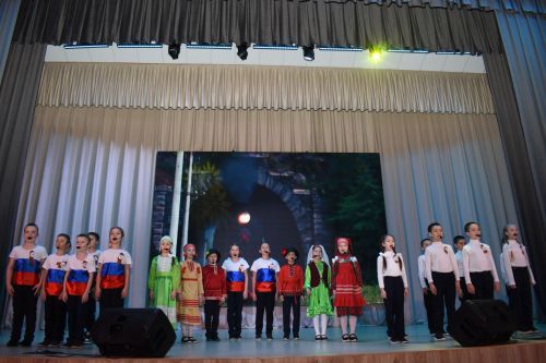 В камских Полянах состоялось торжественное открытие года «Патриотизма и единства»