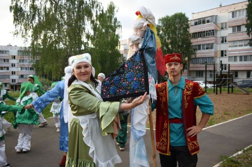 3 июня в Камских Полянах состоялся «Булэк жию» — сбор подарков к празднику Сабантуй