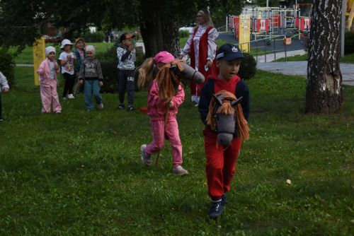 В Камских Полянах прошел невероятно яркий праздник под названием «Национальное лето в кубе»