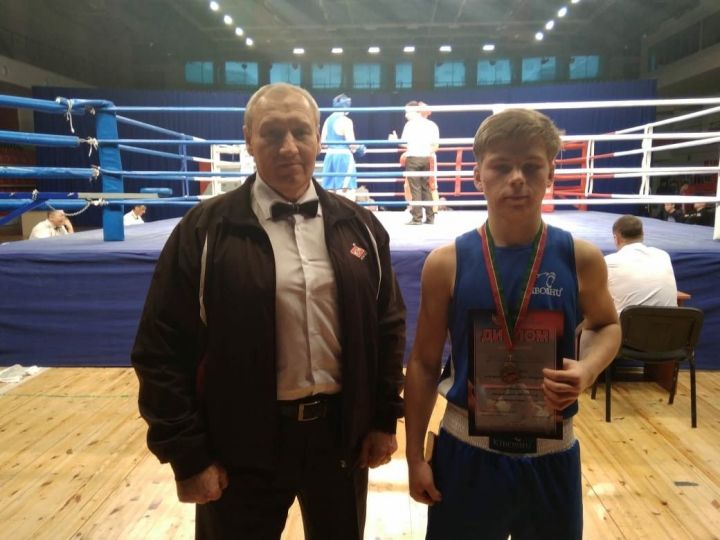 Камполянский воспитанник спортивной школы  занял 3 место в Первенстве Республики Татарстан по боксу