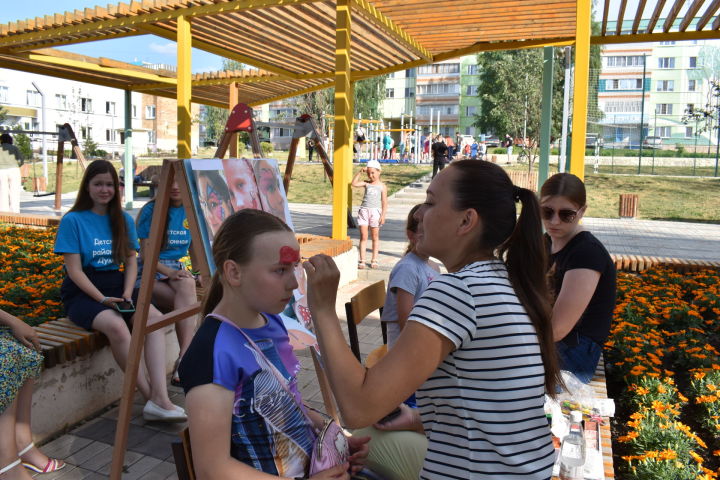 В Камских Полянах в День Молодежи прошли Мастер-классы и спортивные развлечения