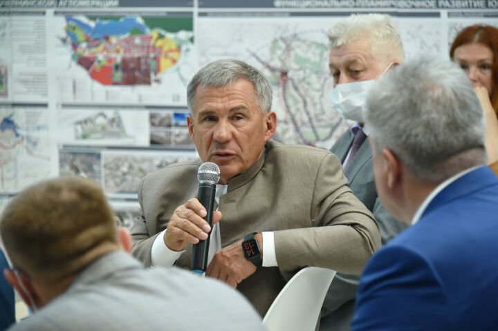 Рустам Минниханов: Между Казанью и близлежащими районами нужно создавать мощные промзоны