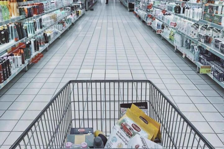 В России возможно введение продуктовых карточек