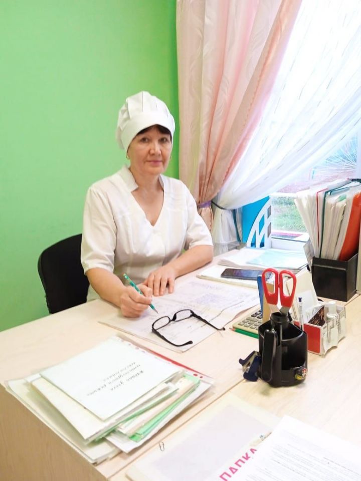 Люция Ханафеевна Загретдинова - повар в детском саду МБДОУ «Огонёк»
