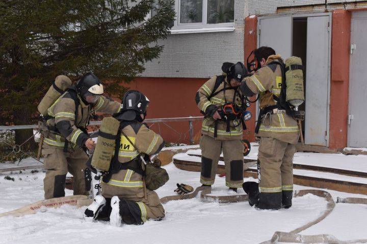 В Камско-Полянской школе №2 прошли пожарные учения