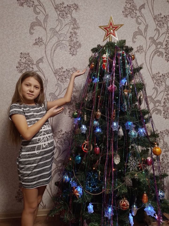 Мария Акатьева - девятая участница фотоконкурса «Здравствуй, елка, Новый год!»