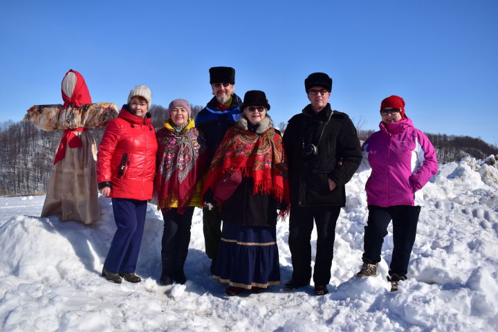 Камполянцы встретили День весеннего равноденствия