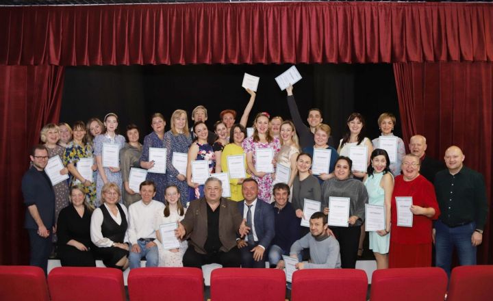 Педагоги камполянской школы завершили обучение на курсах, проходивших в рамках программы создания школьных театров