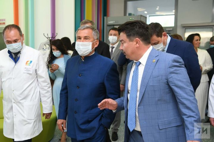 Минниханов: Марат Садыков внес большой вклад в укрепление системы здравоохранения РТ