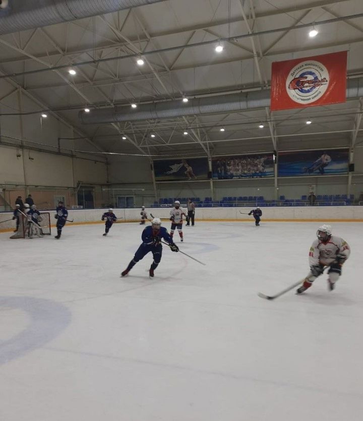 Камполянские хоккеисты приняли участие в Финале Республиканского этапа Всероссийских соревнований