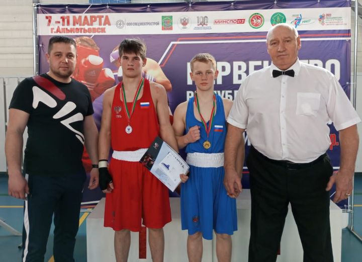 Камполянские боксеры заняли призовые места в Первенстве РТ в г. Альметьевск