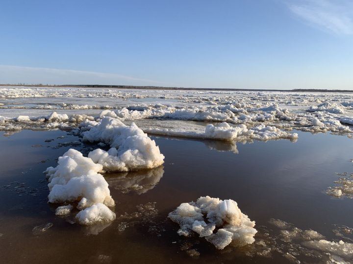 На трех реках Татарстана начался ледоход