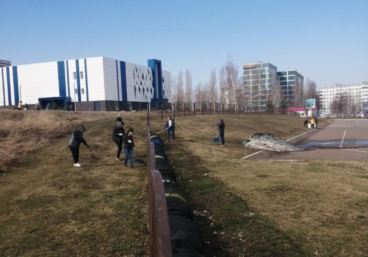 Работники ЦДТ «Радуга» приняли участие в общегородском среднике