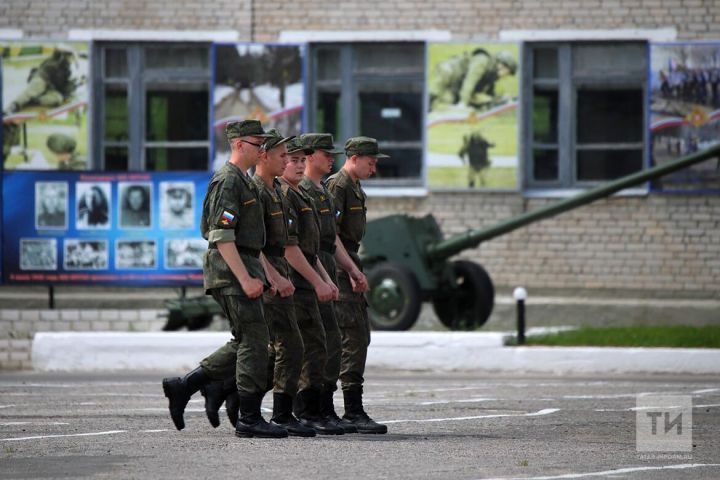 Для службы по контракту татарстанцы чаще всего выбирают элитные войска