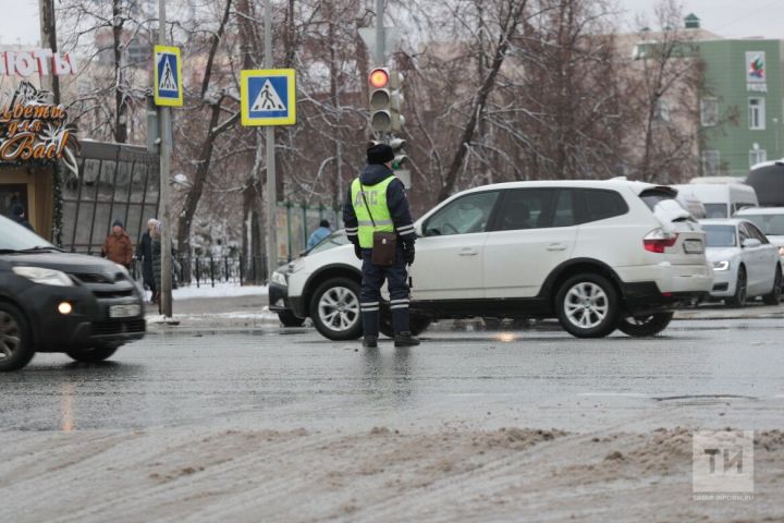Комитет Госдумы по госстроительству одобрил увеличение размера штрафов за ряд нарушений ПДД