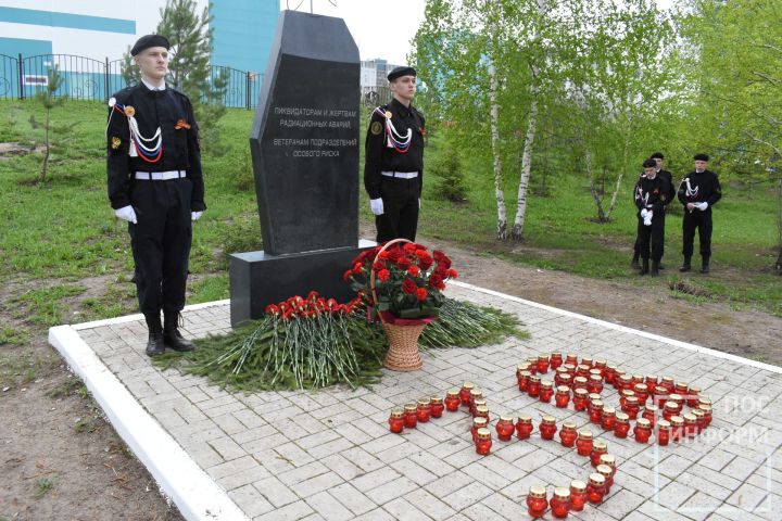 Жители Камских Полян почтили память жертвам и участникам, ликвидаторам катастрофы на Чернобыльской АЭС