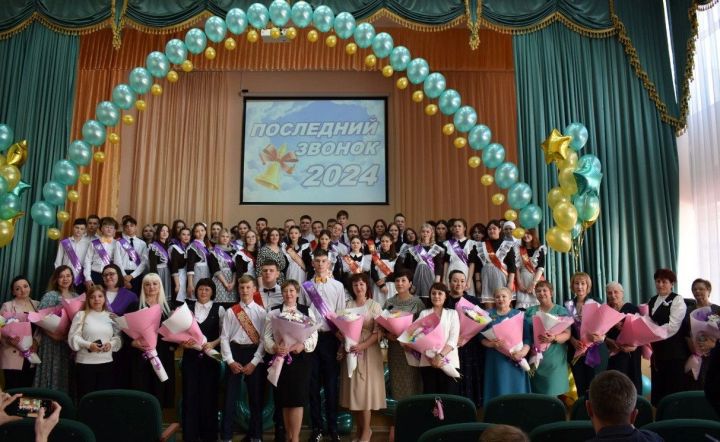 Теплые слова в адрес камполянских выпускников