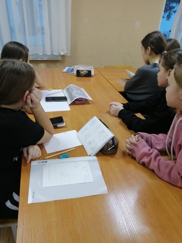 80 шагов к Победе: в Центре детского творчества «Радуга»  состоялся показ фильма «Начало ВОВ»