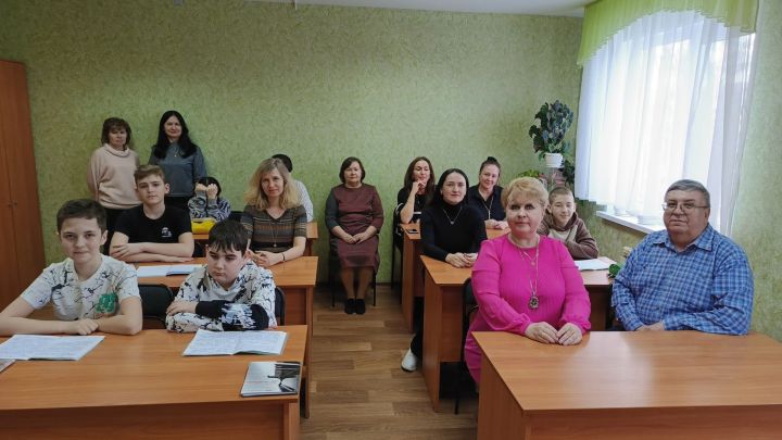 В Детской музыкальной школе состоялся вечер «Путешествуя по родной земле»