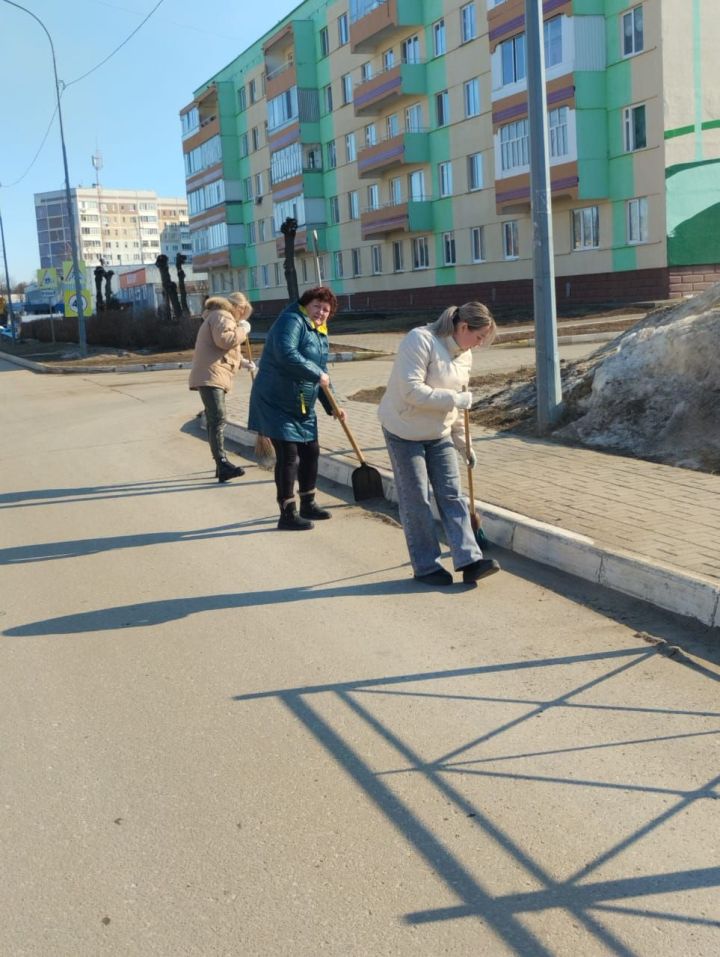 Специалисты молодёжного центра «Алан» приняли участие в акции