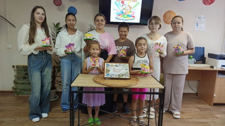 В Камполянской библиотеке прошел мастер-класс