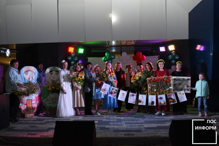 Цветочный фестиваль и праздничная ярмарка: как в Камских Полянах отметили День Республики