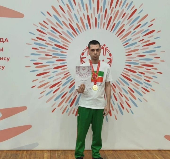 Спортсмен дома-интерната Камских Полян завоевал «золото» на Специальной Спартакиаде в Пензе
