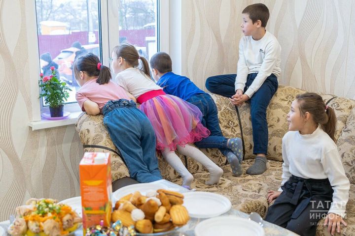 В Татарстане с 2026 года изменились правила досрочной пенсии для мам с пятью детьми