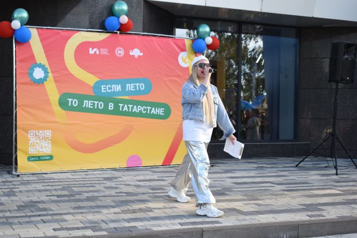 Детство — в дело: юные жители Камских Полян зажгли на празднике 1 июня