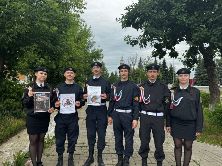 Активисты «Форпоста» Камских Полян поддержали акцию «Сообщи, где торгуют смертью»