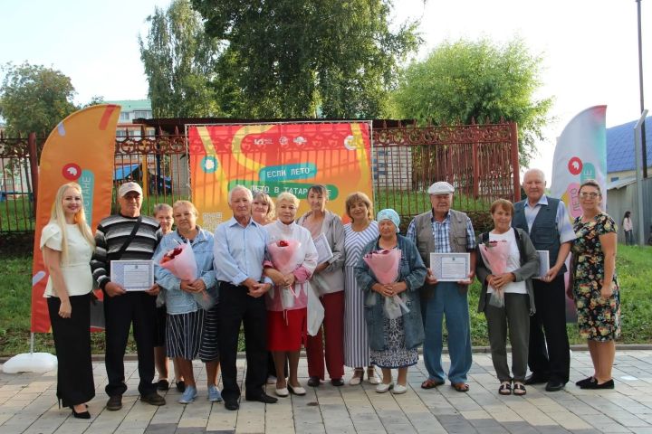 За укрепление добрососедства в Камских Полянах наградили активистов